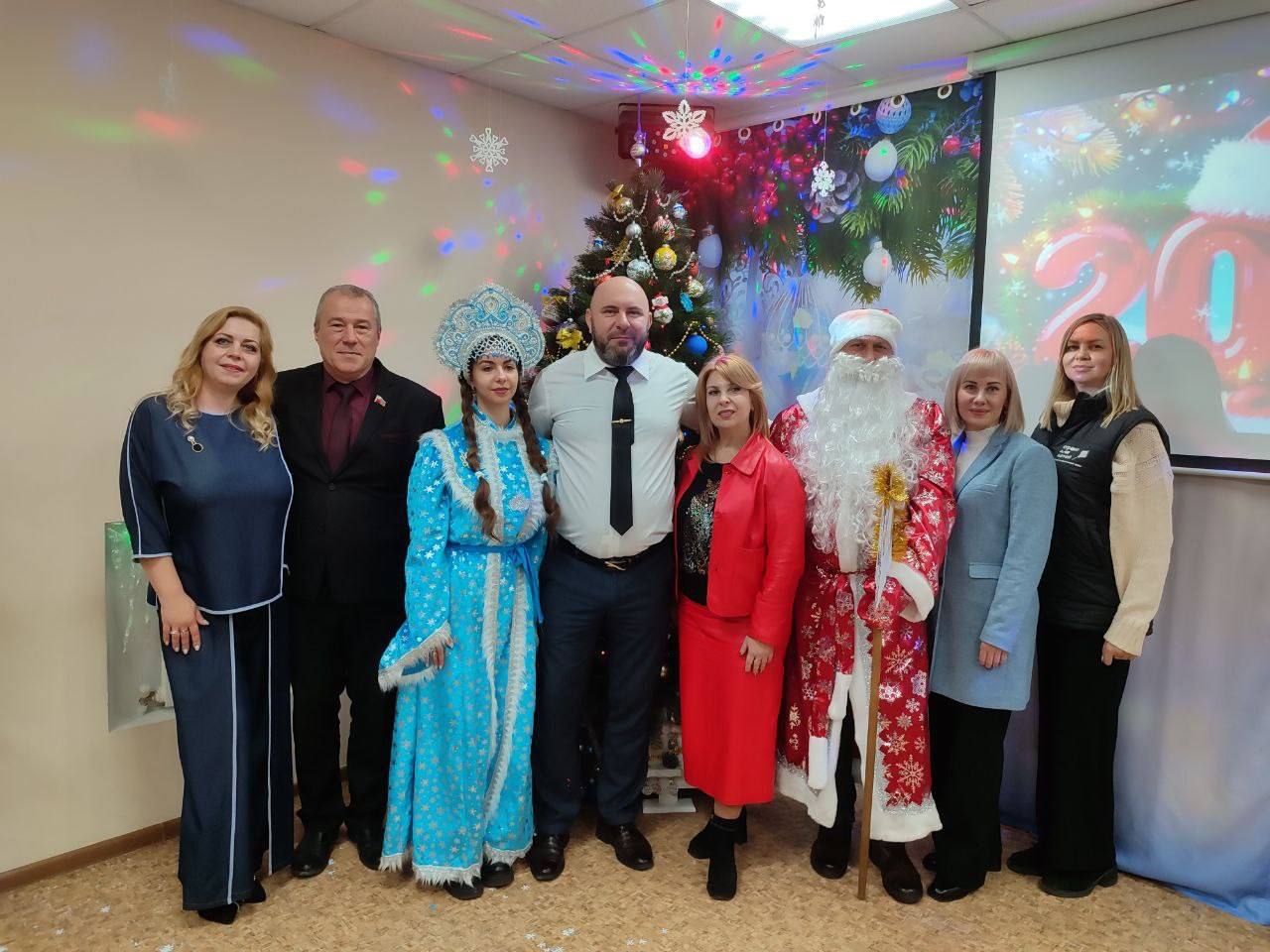 Инна Швенк: С рабочим визитом посетила Кременской муниципальный округ Инна Швенк: С рабочим визитом посетила Кременской муниципальный округ