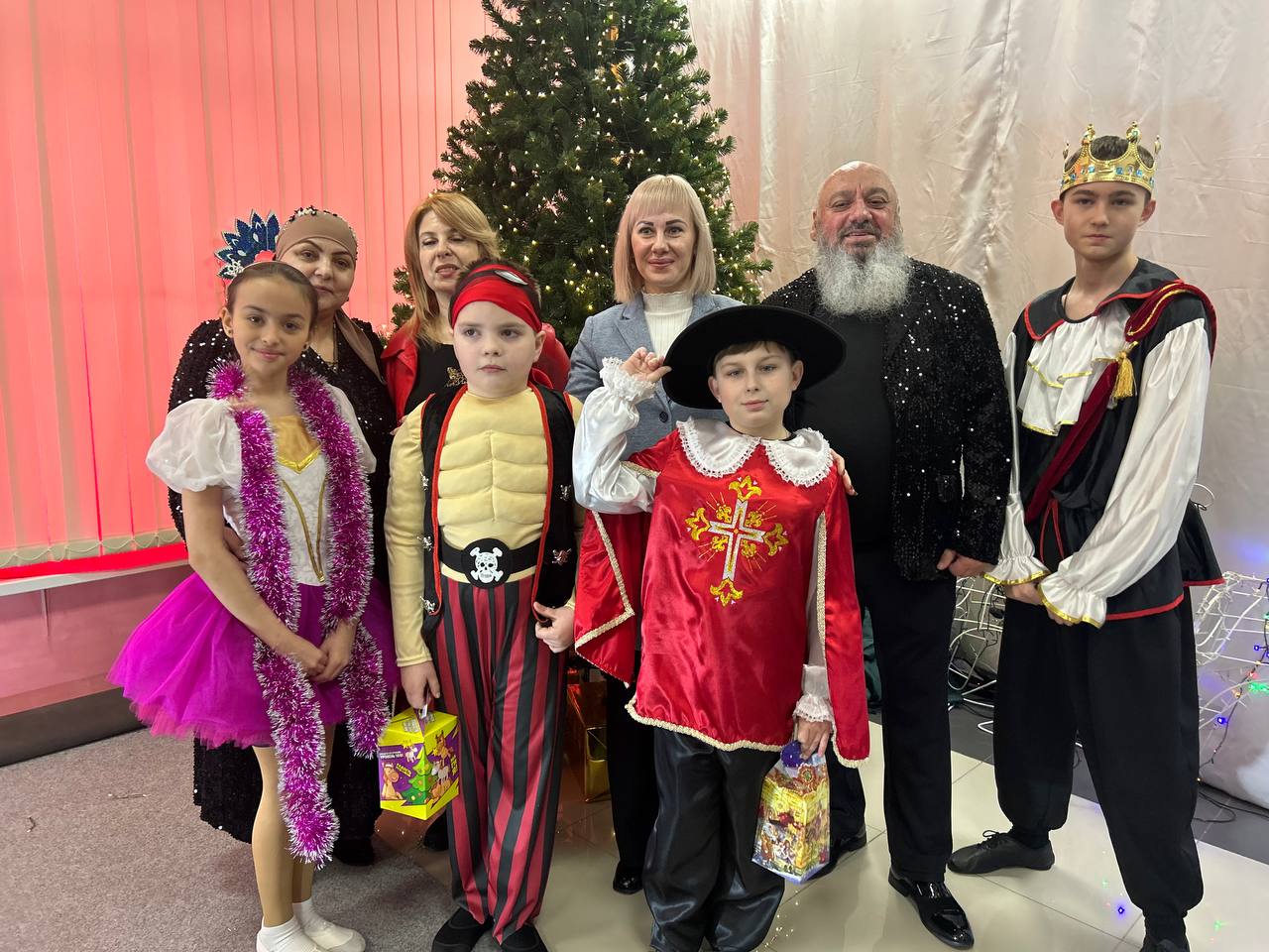 Инна Швенк: С рабочим визитом посетила Кременской муниципальный округ Инна Швенк: С рабочим визитом посетила Кременской муниципальный округ