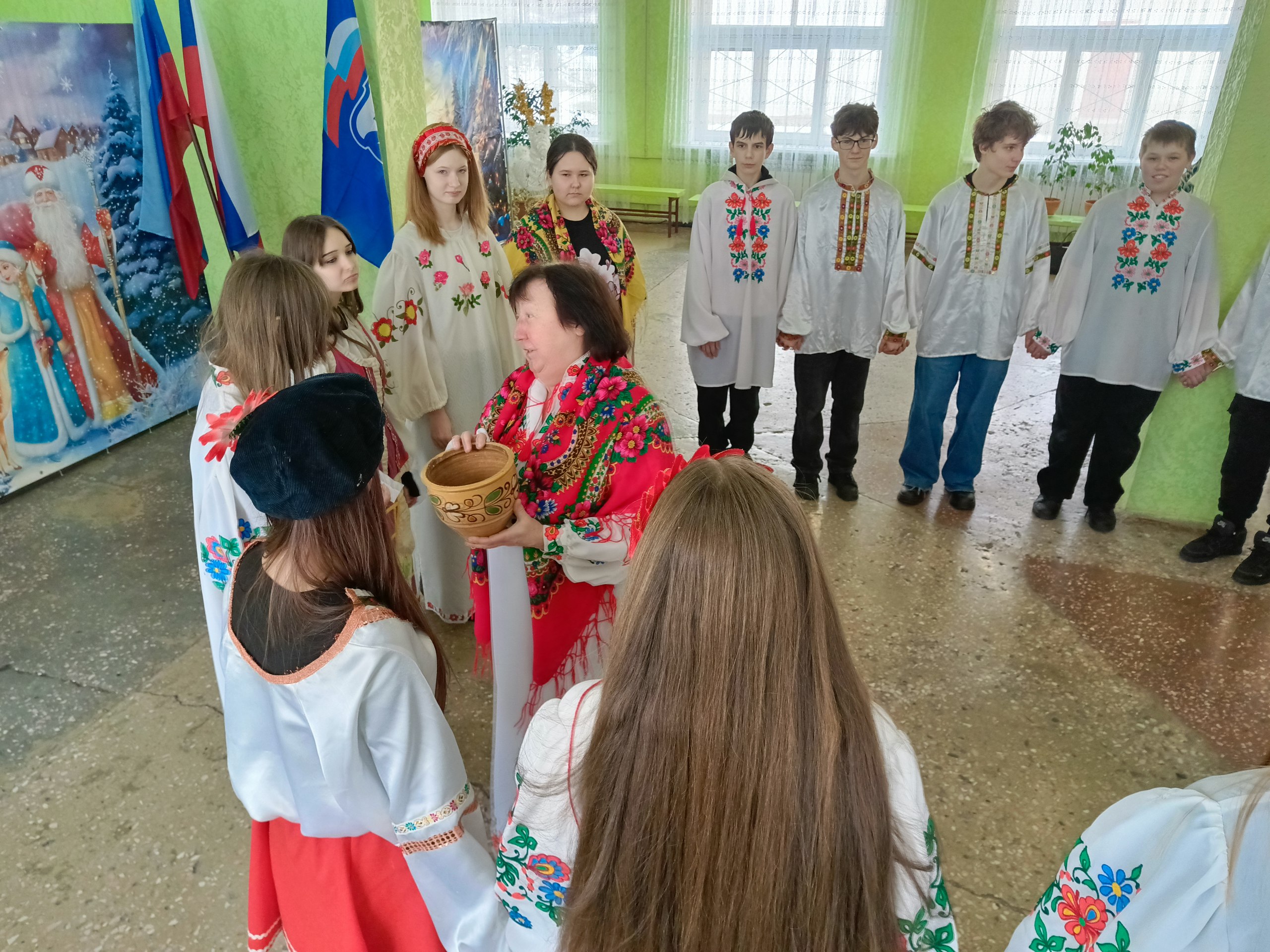 По старой, доброй традиции, в Доме культуры им. Ленина пгт Новодарьевка, состоялась развлекательная программа «Святки – колядки» По старой, доброй традиции, в Доме культуры им. Ленина пгт Новодарьевка, состоялась развлекательная программа «Святки – колядки»