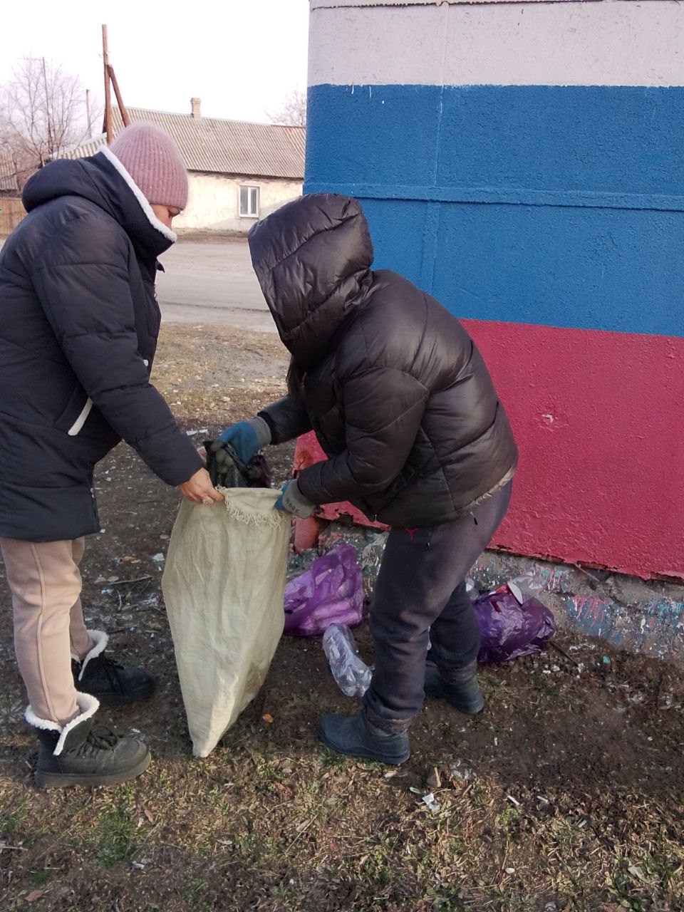 Забота о чистоте и порядке в наших поселках! Забота о чистоте и порядке в наших поселках!