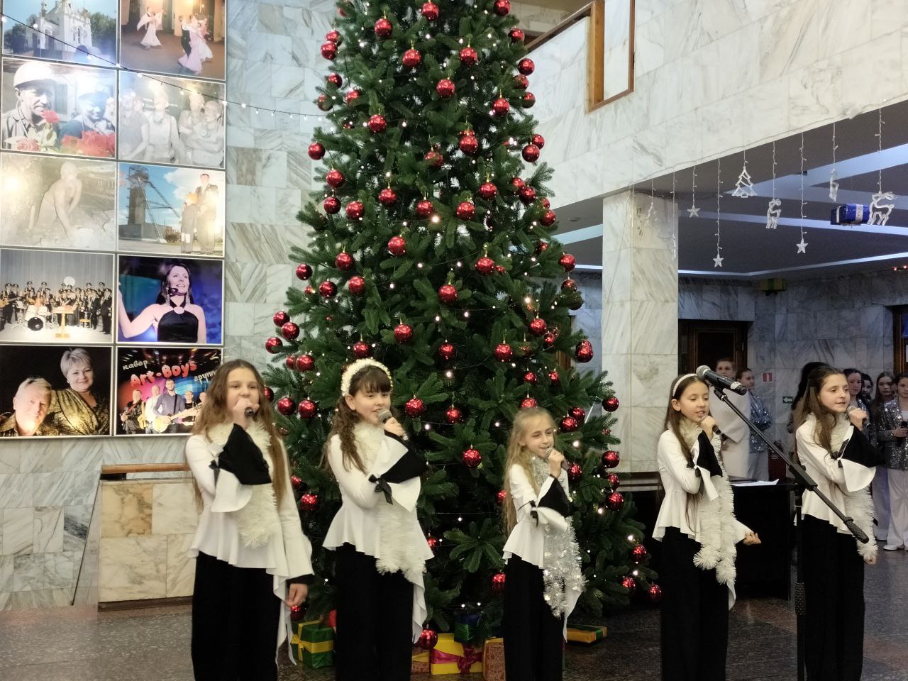 Продолжаем исполнять детские мечты в рамках акции «Ёлка желаний»!