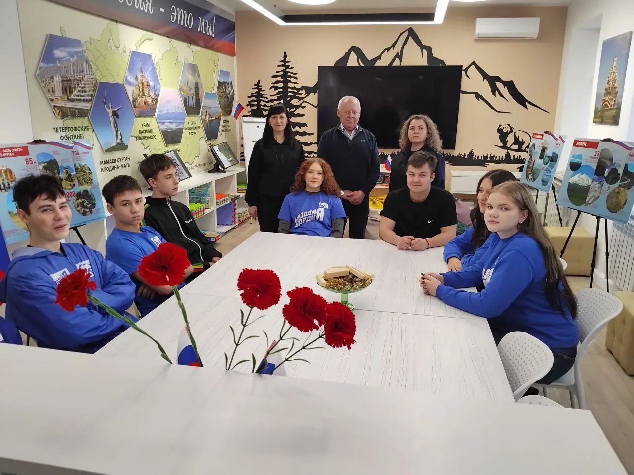 Новогодние мероприятия в Славяносербском музее Новогодние мероприятия в Славяносербском музее