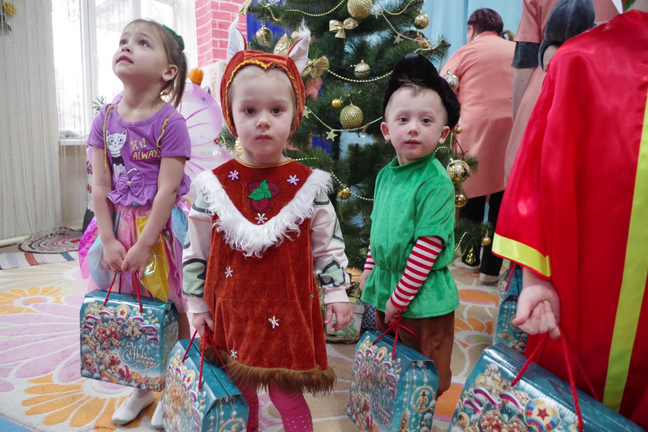 Сергей Крамаренко: Посетил детский сад «Рябинушка» в Родаково, чтобы поздравить ребят с праздником Сергей Крамаренко: Посетил детский сад «Рябинушка» в Родаково, чтобы поздравить ребят с праздником