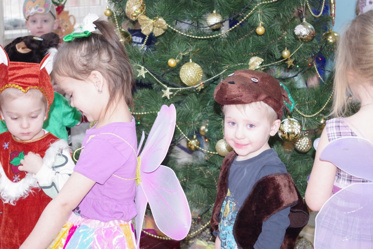 Сергей Крамаренко: Посетил детский сад «Рябинушка» в Родаково, чтобы поздравить ребят с праздником Сергей Крамаренко: Посетил детский сад «Рябинушка» в Родаково, чтобы поздравить ребят с праздником