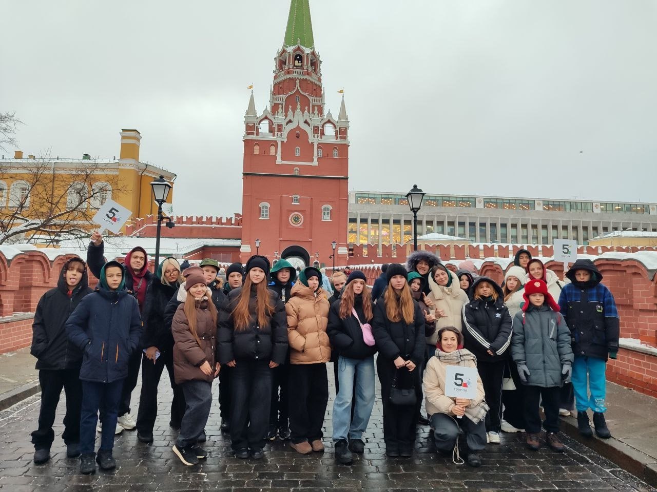 В рамках проекта «Город открытий» трое ребят из Луганска посетили Москву В рамках проекта «Город открытий» трое ребят из Луганска посетили Москву