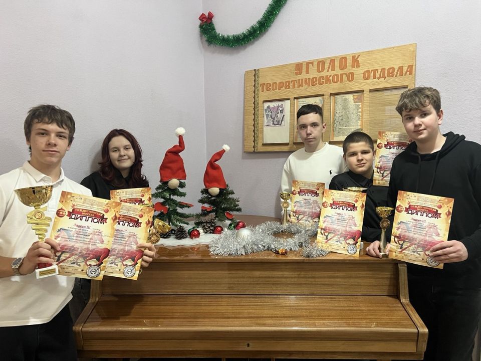 Творческие каникулы краснодонских музыкантов в Москве Творческие каникулы краснодонских музыкантов в Москве