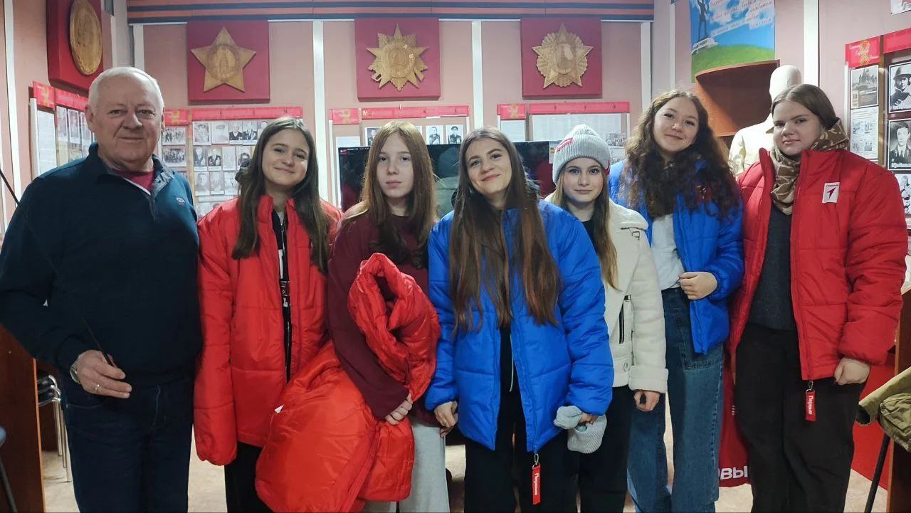 Новогодние мероприятия в Славяносербском музее Новогодние мероприятия в Славяносербском музее