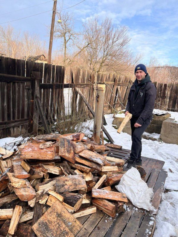 ПОМОЩЬ ТЕМ, КТО В НЕЙ НУЖДАЕТСЯ ПОМОЩЬ ТЕМ, КТО В НЕЙ НУЖДАЕТСЯ