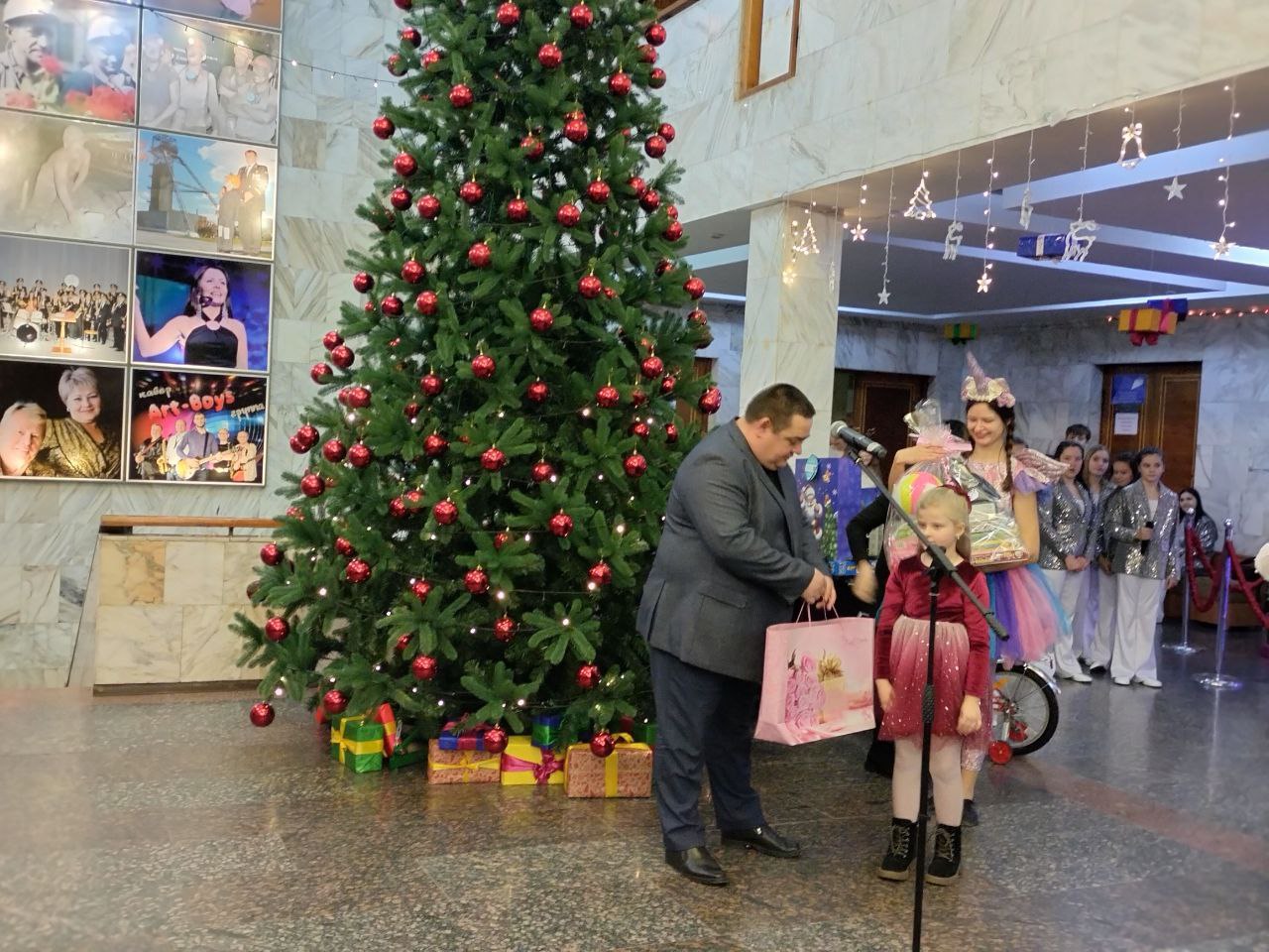 Продолжаем исполнять детские мечты в рамках акции «Ёлка желаний»! Продолжаем исполнять детские мечты в рамках акции «Ёлка желаний»!