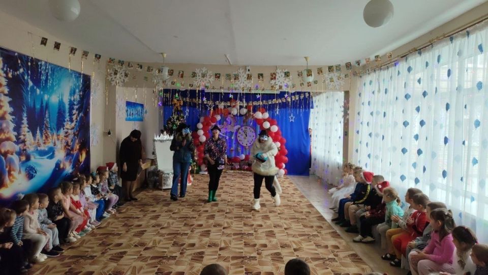 В Зимогорьевском детском саду «Сказка» встретили старый Новый год В Зимогорьевском детском саду «Сказка» встретили старый Новый год