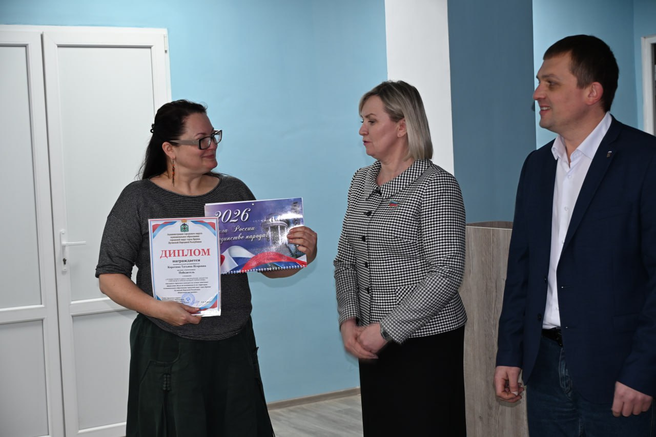 Евгений Морозов: В новом году все мы живём верой в чудеса, мечтами и ожиданием чего-то светлого и доброго Евгений Морозов: В новом году все мы живём верой в чудеса, мечтами и ожиданием чего-то светлого и доброго