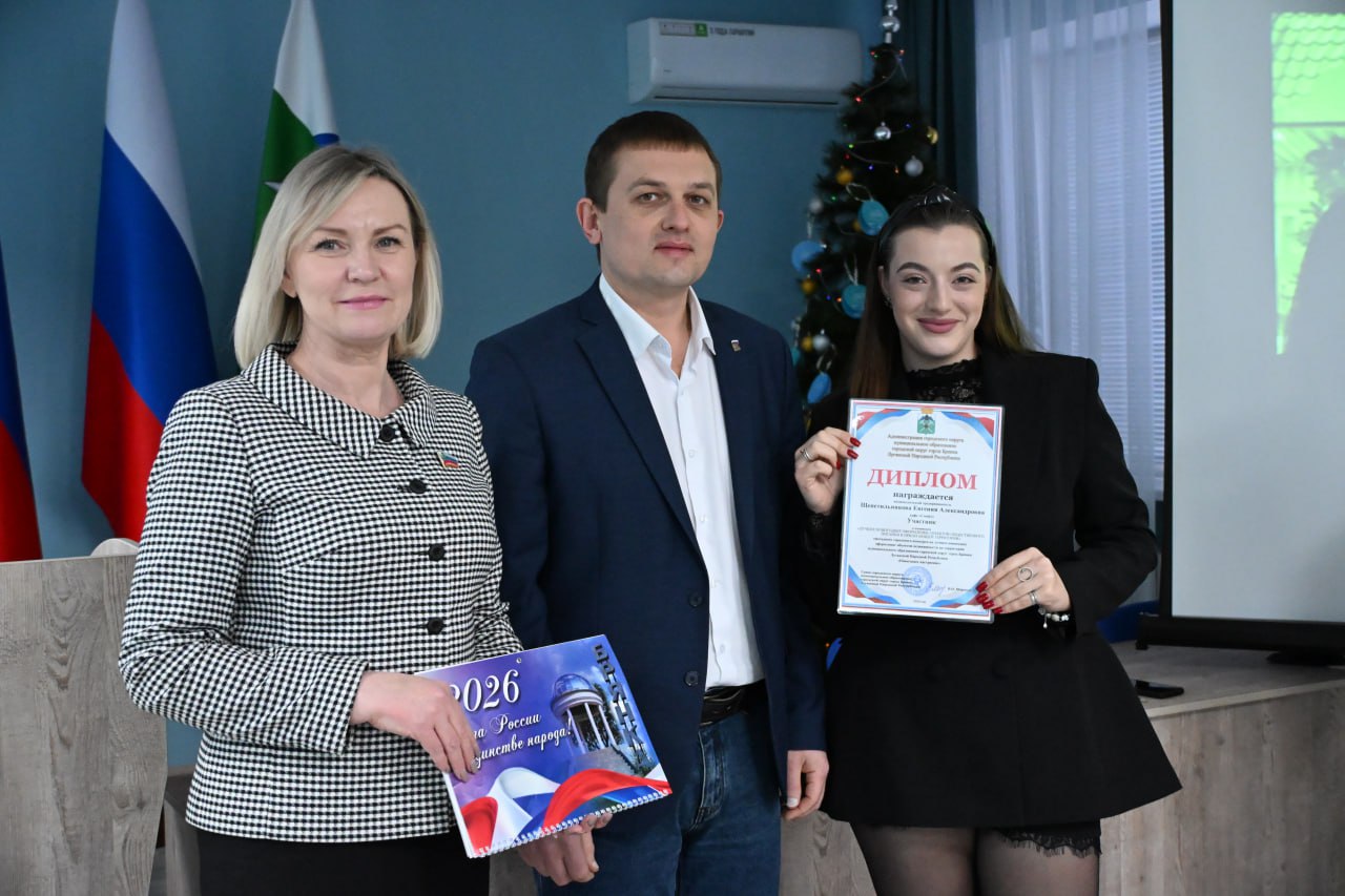 Евгений Морозов: В новом году все мы живём верой в чудеса, мечтами и ожиданием чего-то светлого и доброго Евгений Морозов: В новом году все мы живём верой в чудеса, мечтами и ожиданием чего-то светлого и доброго