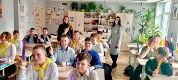 Центр ДиТН ПБДД ГИБДД МВД по ЛНР и автошкола им. Давыдова провели профилактическую беседу в школе № 51 г. Луганска