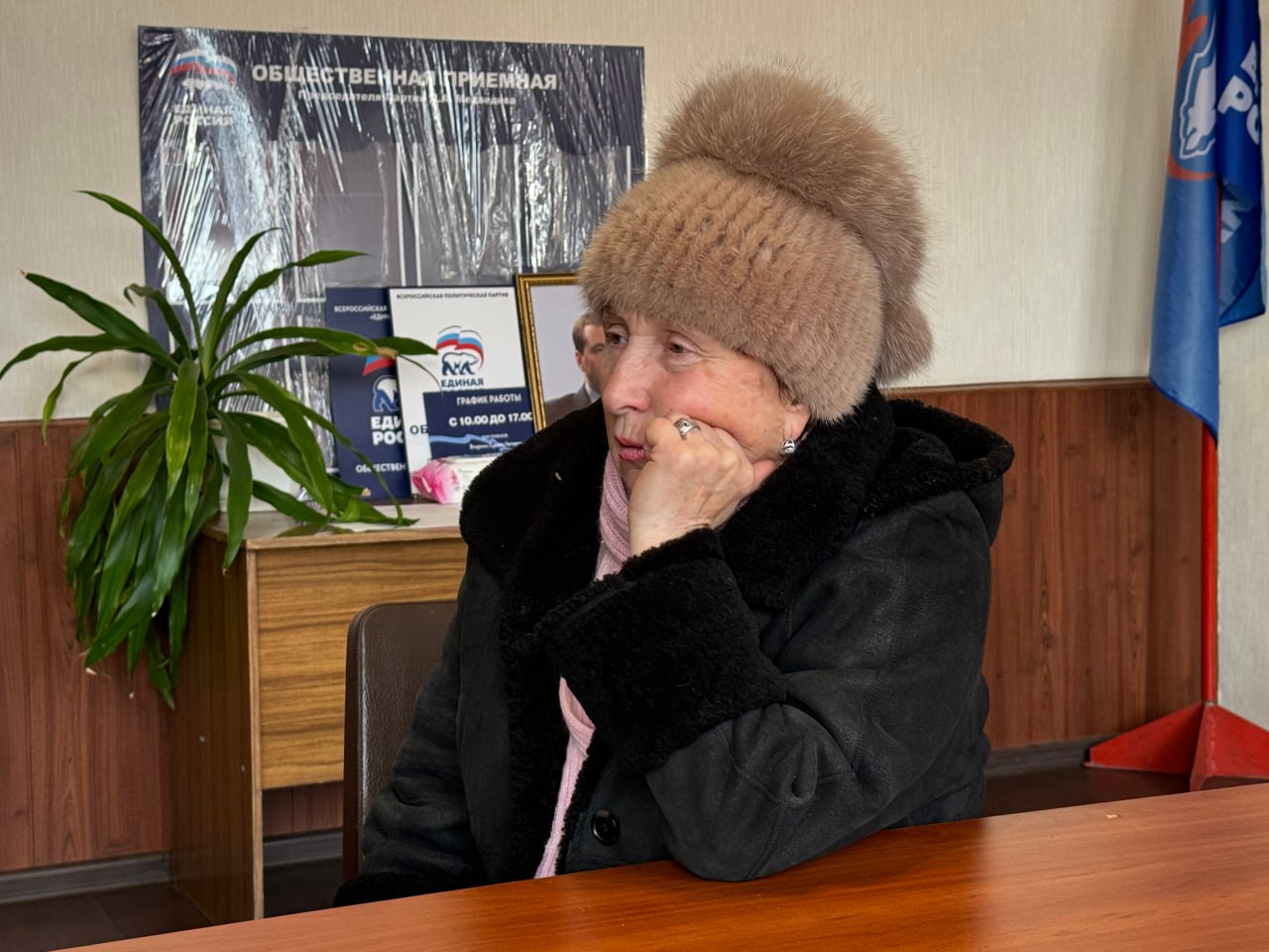 Константин Бутримов: ПРИЕМ ГРАЖДАН В АНТРАЦИТЕ: ВМЕСТЕ – РАДИ РЕШЕНИЯ ВАЖНЫХ ВОПРОСОВ Константин Бутримов: ПРИЕМ ГРАЖДАН В АНТРАЦИТЕ: ВМЕСТЕ – РАДИ РЕШЕНИЯ ВАЖНЫХ ВОПРОСОВ