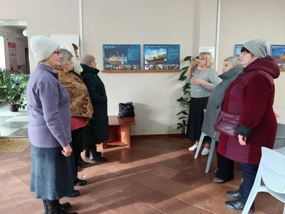 В Кировском историко-художественном музее состоялась экскурсия из фондов Музея Мирового океана в Калининграде «Все только начинается» В Кировском историко-художественном музее состоялась экскурсия из фондов Музея Мирового океана в Калининграде «Все только начинается»