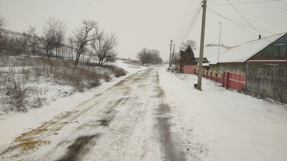 Безопасные дороги: Уборка и обработка улично-дорожной сети в нашем округе Безопасные дороги: Уборка и обработка улично-дорожной сети в нашем округе