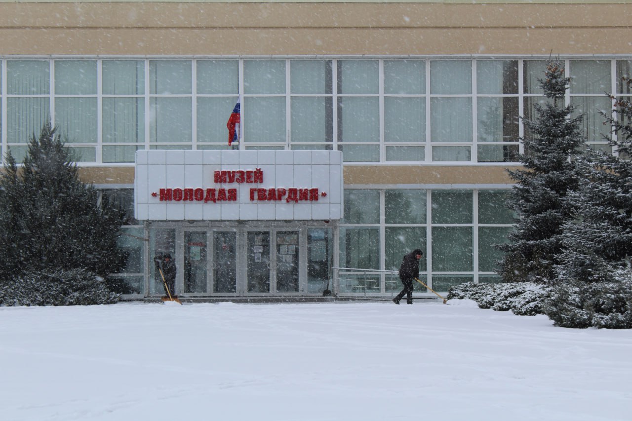 Муниципальное унитарное предприятие «Дорожно-эксплуатационное управление» продолжает активно работать над обеспечением безопасности и комфортного передвижения автолюбителей и жителей города Муниципальное унитарное предприятие «Дорожно-эксплуатационное управление» продолжает активно работать над обеспечением безопасности и комфортного передвижения автолюбителей и жителей города