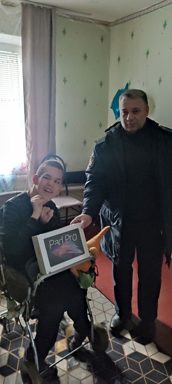 Отделение судебных приставов по Белокуракинскому району приняло активное участие во всероссийской благотворительной акции"Ёлка желаний"! Отделение судебных приставов по Белокуракинскому району приняло активное участие во всероссийской благотворительной акции"Ёлка желаний"!