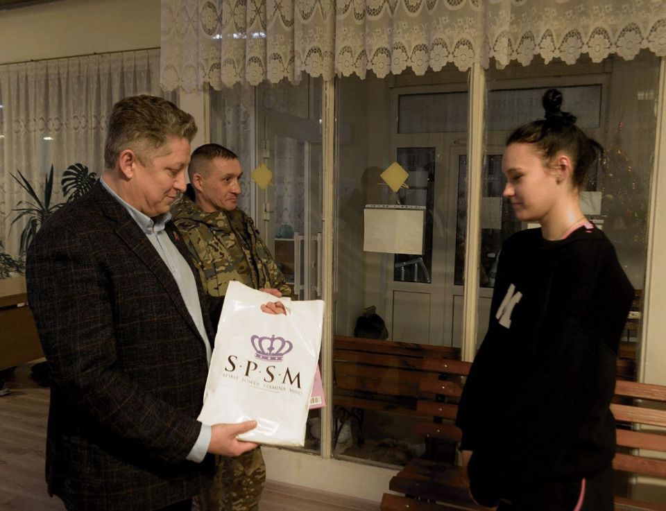 Сергей Цемкало принял участие в акции «Елка желаний» Сергей Цемкало принял участие в акции «Елка желаний»