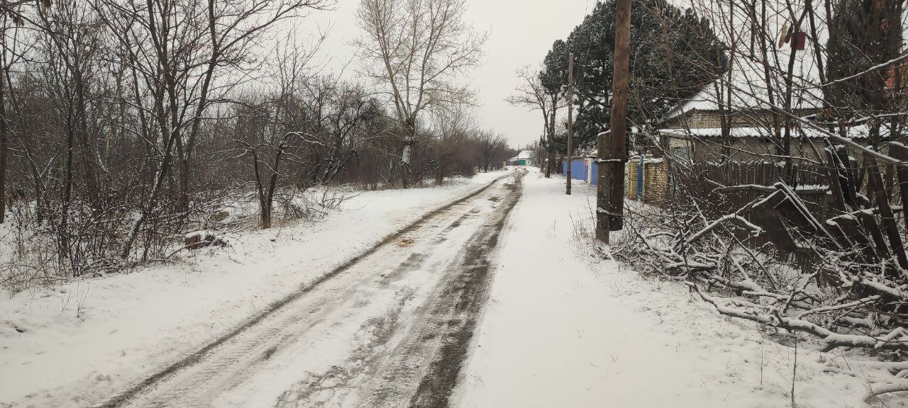 Андрей Рубанцов: В Ровеньках продолжается снегопад и продолжается работа коммунальных служб! Андрей Рубанцов: В Ровеньках продолжается снегопад и продолжается работа коммунальных служб!