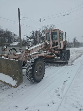 Наталия Жулинская: Снег идет, дорожники работают