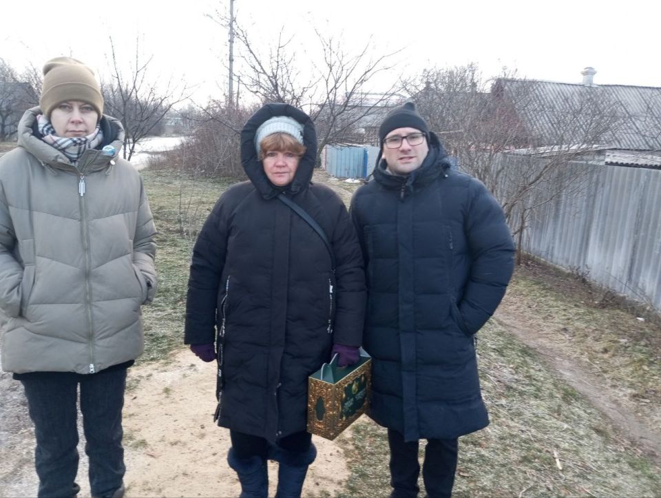 12-13 января 2026 года депутаты Совета городского округа муниципальное образование городской округ город Рубежное Луганской Народной Республики совместно с Молодежной палатой при Совете депутатов организовали поздравление... 12-13 января 2026 года депутаты Совета городского округа муниципальное образование городской округ город Рубежное Луганской Народной Республики совместно с Молодежной палатой при Совете депутатов организовали поздравление...