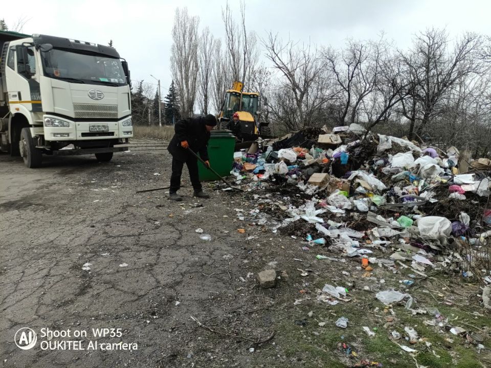 В Бугаевке проведена работа по вывозу несанкционированных свалок В Бугаевке проведена работа по вывозу несанкционированных свалок