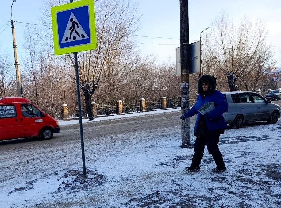 Коммунальными службами проведены работы на территории города Коммунальными службами проведены работы на территории города