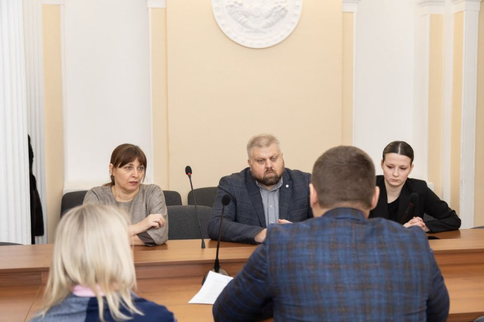 Стратегическое партнёрство: Минкультуры ЛНР и Академия Матусовского обсудили совместные планы Стратегическое партнёрство: Минкультуры ЛНР и Академия Матусовского обсудили совместные планы