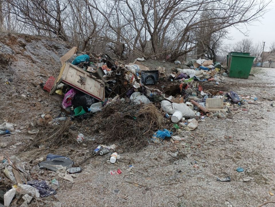 В Бугаевке проведена работа по вывозу несанкционированных свалок