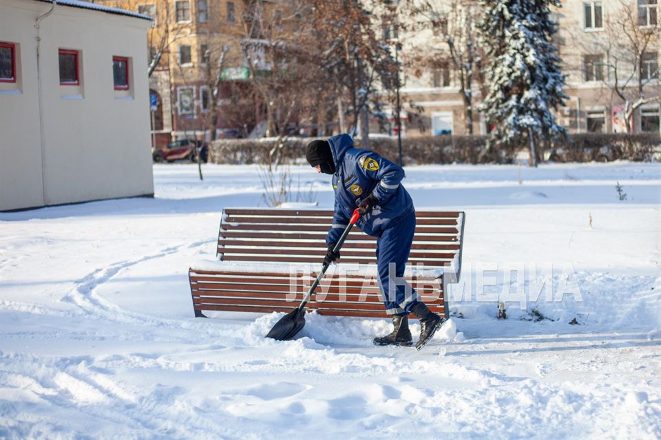 Активисты молодежных организаций Луганска члены Молодежного совета при Администрации города Луганска, Молодой Гвардии Единой России в ЛНР, Луганского штаба #МЫВМЕСТЕ, Всероссийского студенческого корпуса спасателей и... Активисты молодежных организаций Луганска члены Молодежного совета при Администрации города Луганска, Молодой Гвардии Единой России в ЛНР, Луганского штаба #МЫВМЕСТЕ, Всероссийского студенческого корпуса спасателей и...