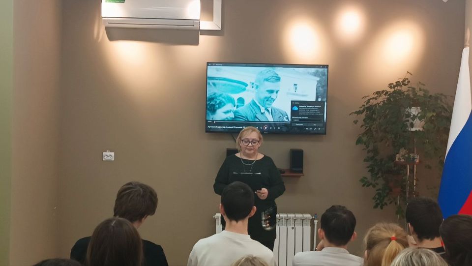 В Перевальском музее прошло мероприятие к 120-летию со дня рождения Алексея Стаханова В Перевальском музее прошло мероприятие к 120-летию со дня рождения Алексея Стаханова