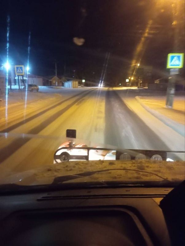 Зимнее содержание улиц и дорог требует слаженной работы Зимнее содержание улиц и дорог требует слаженной работы