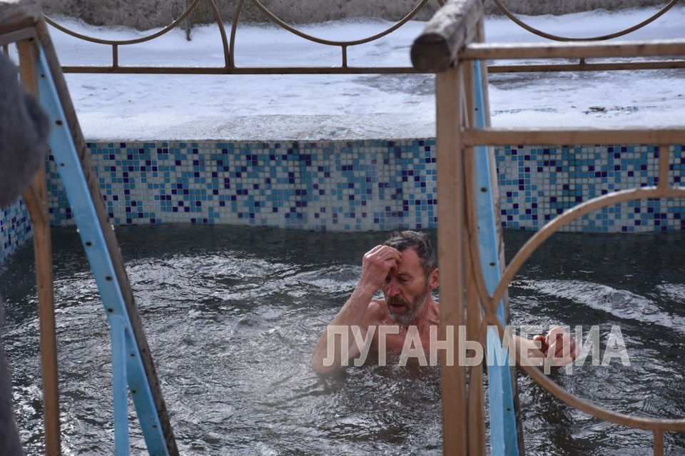 Перевальчане отметили Крещение Господне Перевальчане отметили Крещение Господне