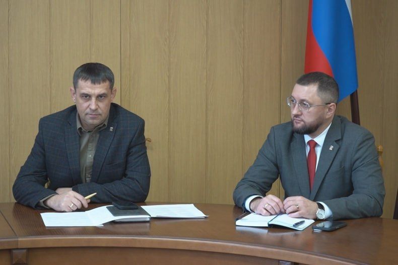 В Администрации состоялось первое в этом году аппаратное совещание В Администрации состоялось первое в этом году аппаратное совещание