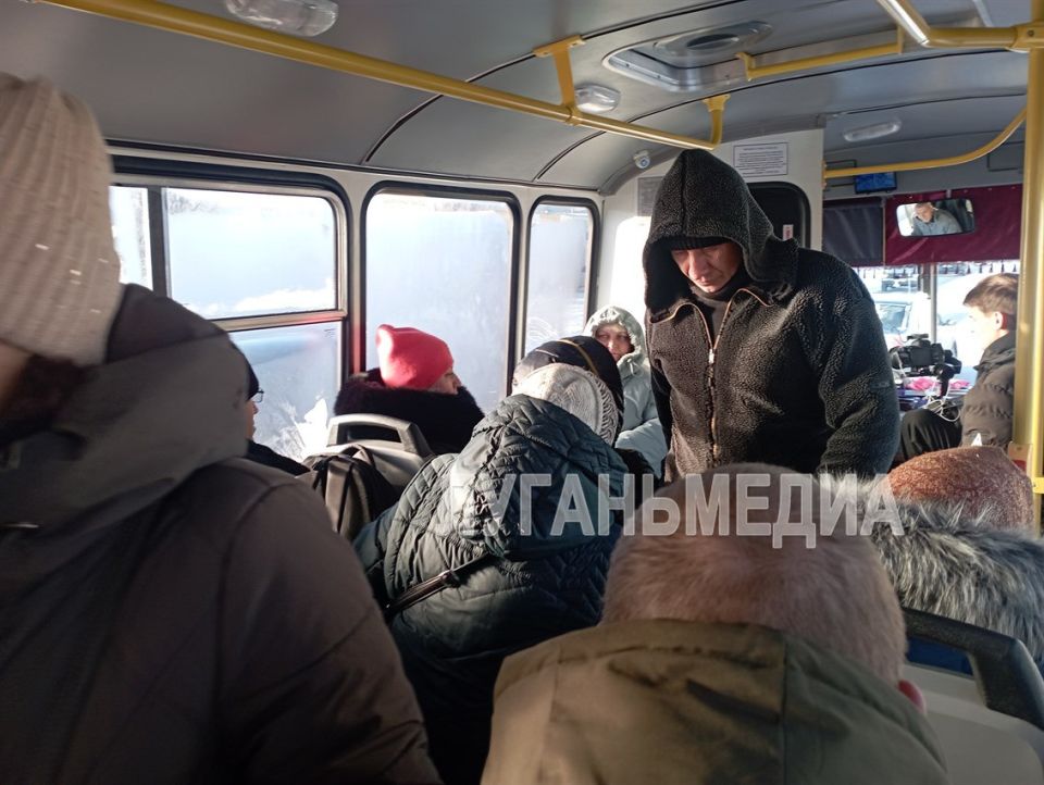 В Свердловске запустили новый транспортный маршрут В Свердловске запустили новый транспортный маршрут