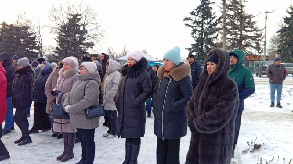 ������ � ����������: ������ � ������ � ������������� �� ������