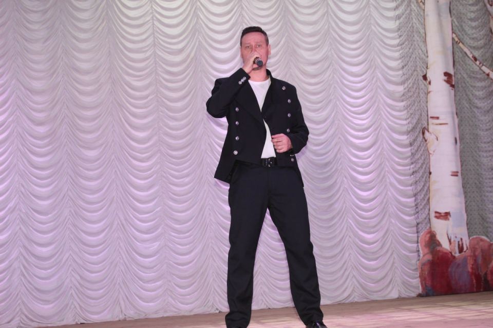 Виталий Коваленко: Сегодня, в День освобождения Беловодского района от немецко-фашистских захватчиков, наши друзья из добровольческого отряда «Оплот» организовали нам настоящий праздник! Виталий Коваленко: Сегодня, в День освобождения Беловодского района от немецко-фашистских захватчиков, наши друзья из добровольческого отряда «Оплот» организовали нам настоящий праздник!