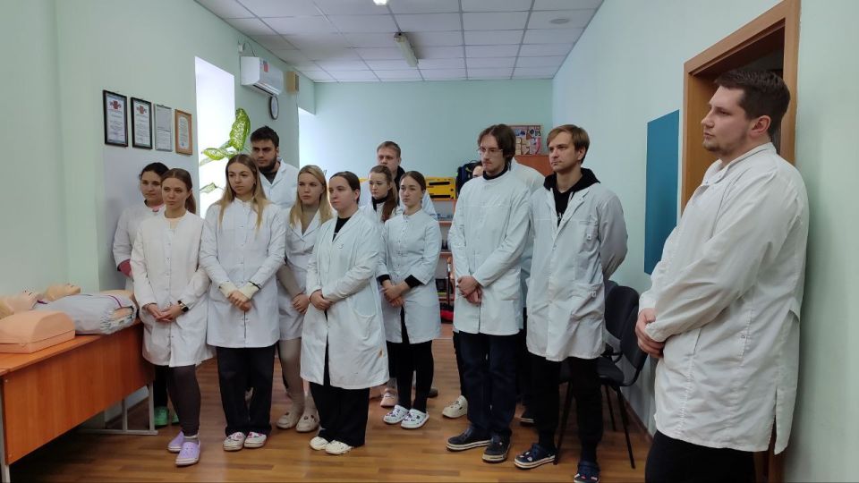 Для студентов ЛГМУ им. Свт. Луки была организована профориентационная экскурсия в Луганский центр медицины катастроф Для студентов ЛГМУ им. Свт. Луки была организована профориентационная экскурсия в Луганский центр медицины катастроф