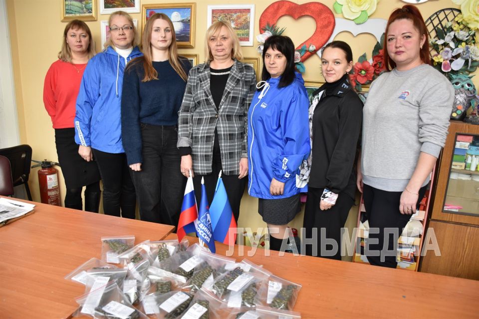 В Первомайске проведен мастер-класс по изготовлению тактических браслетов В Первомайске проведен мастер-класс по изготовлению тактических браслетов