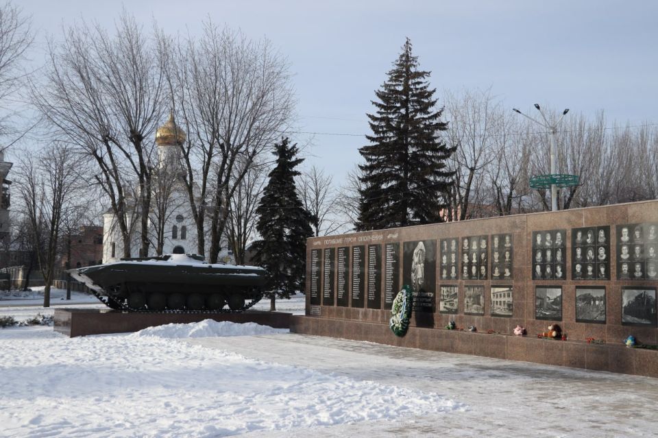 Наталия Жулинская: 11 лет со дня первого массированного обстрела Стаханова Наталия Жулинская: 11 лет со дня первого массированного обстрела Стаханова