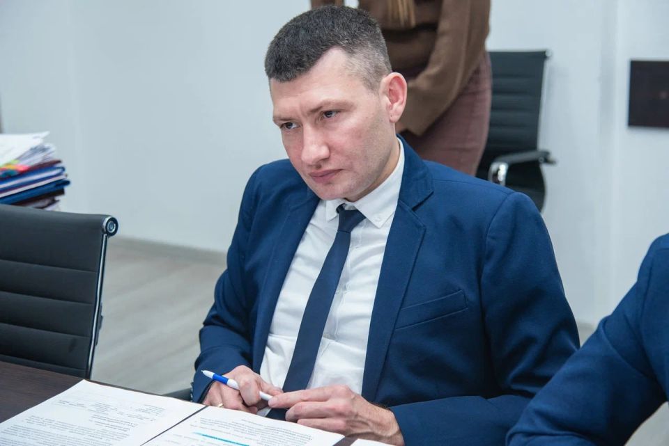 Проект семейного кураторства скоро начнет работу в ЛНР Проект семейного кураторства скоро начнет работу в ЛНР