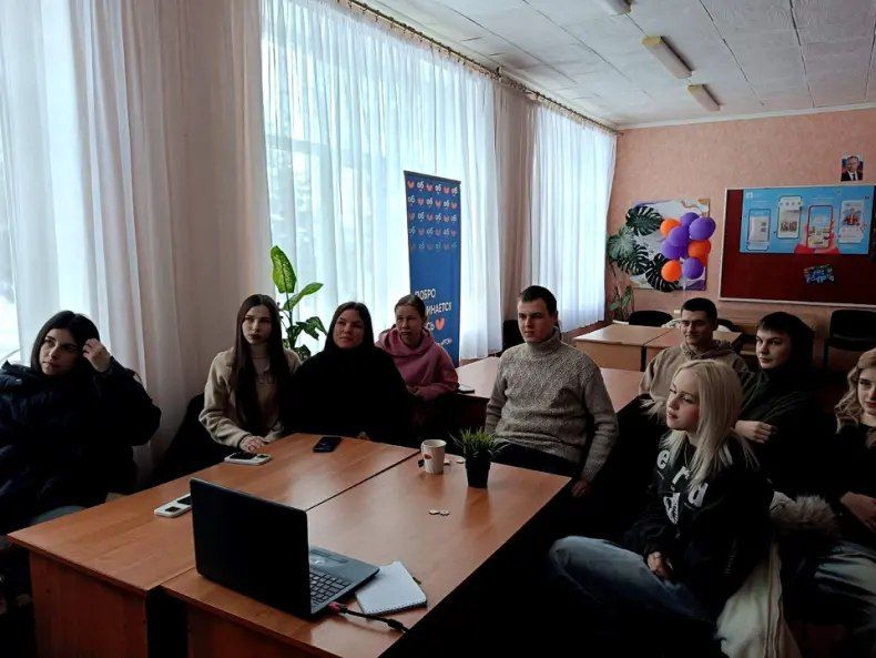 Студенты из Ровеньков обучаются социальному проектированию в Республике Коми Студенты из Ровеньков обучаются социальному проектированию в Республике Коми