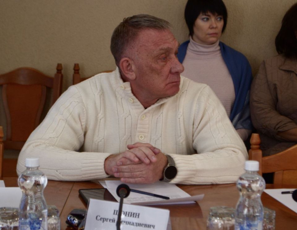Сергей Цемкало: Расширенное заседание фракции «Единой России» в Луганске: подведены итоги года и подписано новое соглашение Сергей Цемкало: Расширенное заседание фракции «Единой России» в Луганске: подведены итоги года и подписано новое соглашение