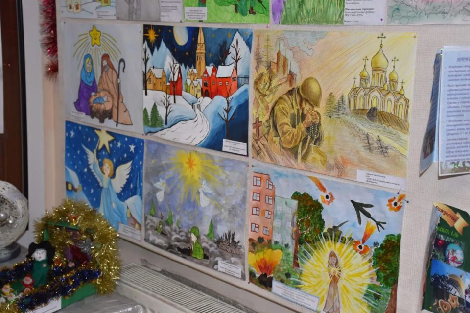 В Брянке определили победителей муниципального конкурса «Под сиянием Рождественской звезды», приуроченного к Великому православному празднику – Рождеству Христову В Брянке определили победителей муниципального конкурса «Под сиянием Рождественской звезды», приуроченного к Великому православному празднику – Рождеству Христову
