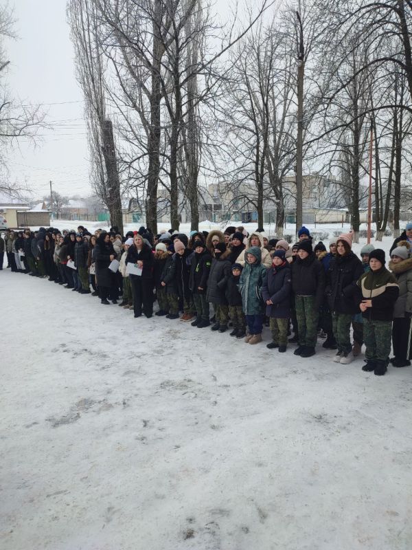 Безопасность превыше всего: антитеррористические учения в ровеньковских школах Безопасность превыше всего: антитеррористические учения в ровеньковских школах