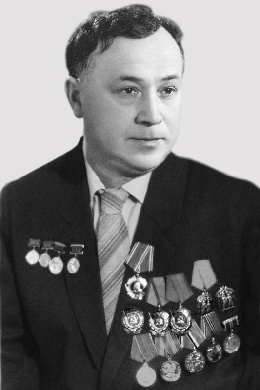 Константин Бутримов: РУБРИКА: ИСТОРИИ О ЧЕЛОВЕКЕ ТРУДА