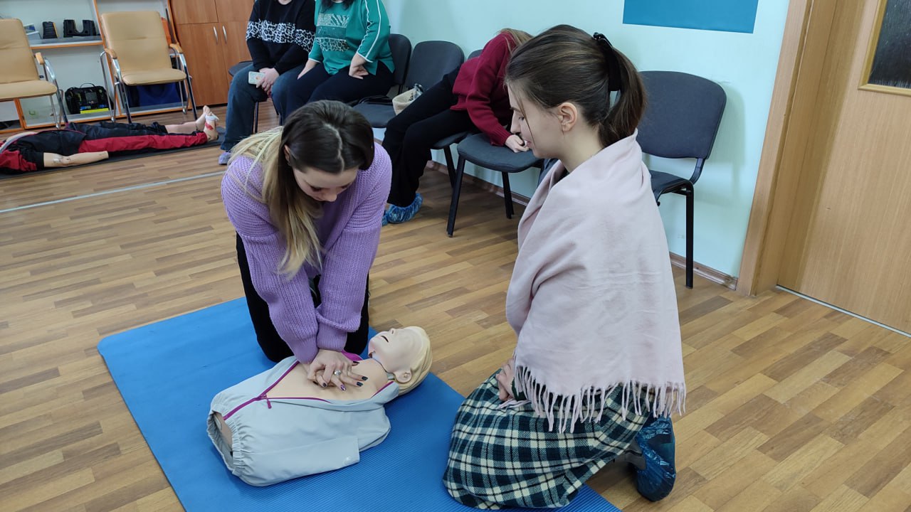В Школе медицины катастроф начались курсы оказания первой помощи – первые в этом году В Школе медицины катастроф начались курсы оказания первой помощи – первые в этом году