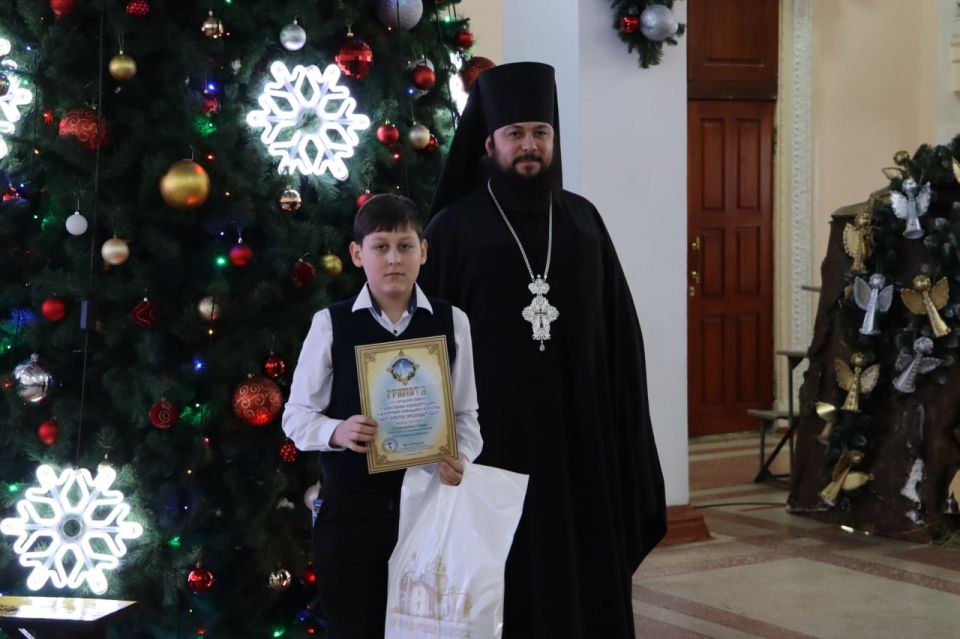 В городском Дворце культуры им. Горького подвели итоги VIII конкурса «Свет Христов просвещает всех!» В городском Дворце культуры им. Горького подвели итоги VIII конкурса «Свет Христов просвещает всех!»