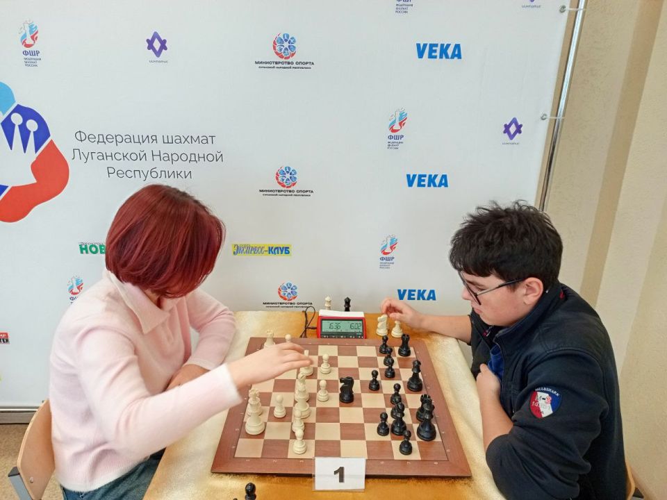 17-18 января в Луганской «Академии шахмат» прошло Первенство ЛНР по быстрым шахматам среди юниоров и юниорок до 21 года 17-18 января в Луганской «Академии шахмат» прошло Первенство ЛНР по быстрым шахматам среди юниоров и юниорок до 21 года